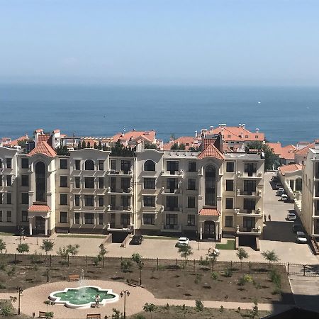 Bright Apartment In Arkadia Odessa Exterior foto